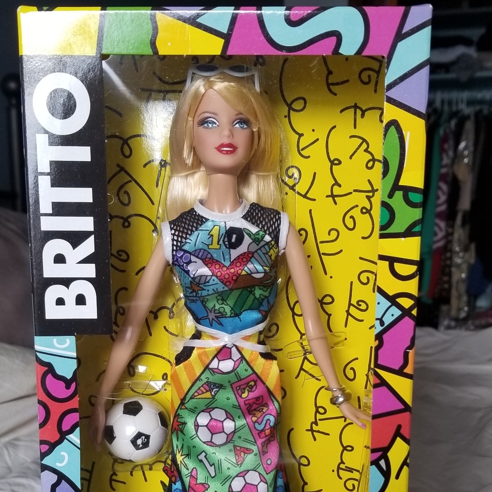 Barbie Collector Brazilian Romero Britto World Cup SIGNED & SEALED